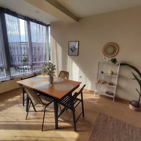 Апартаменты By The Cathedral, 1 Bed Flat