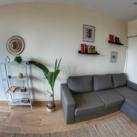Апартаменты By The Cathedral, 1 Bed Flat *